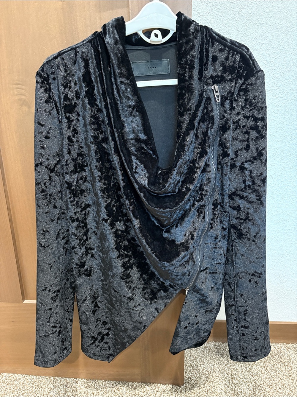 Crushed Velvet Woman’s Jacket